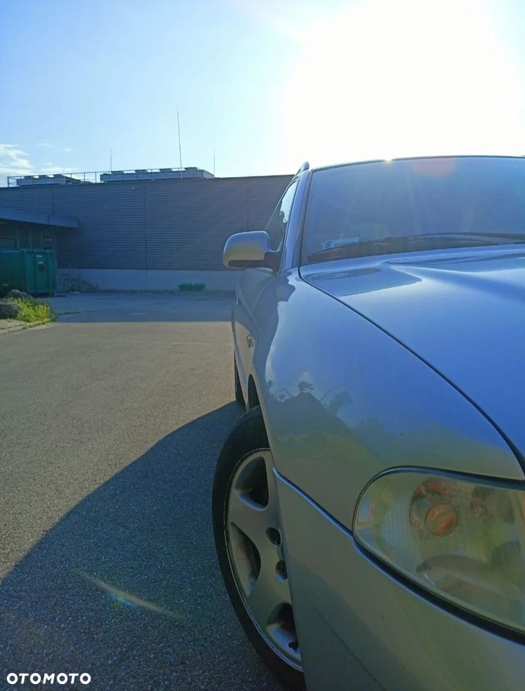 Audi A4 Avant 1.9 TDI - 12