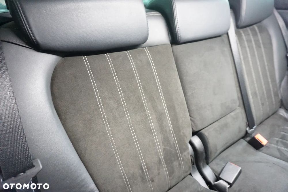 Lancia Delta 2.0 MJ Gold - 23