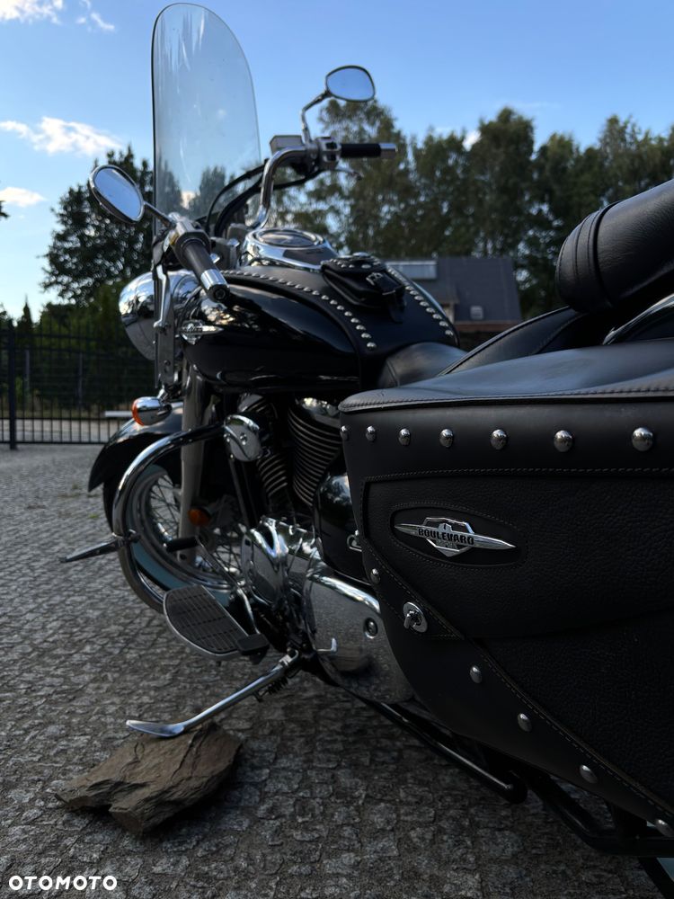 Suzuki Boulevard - 13