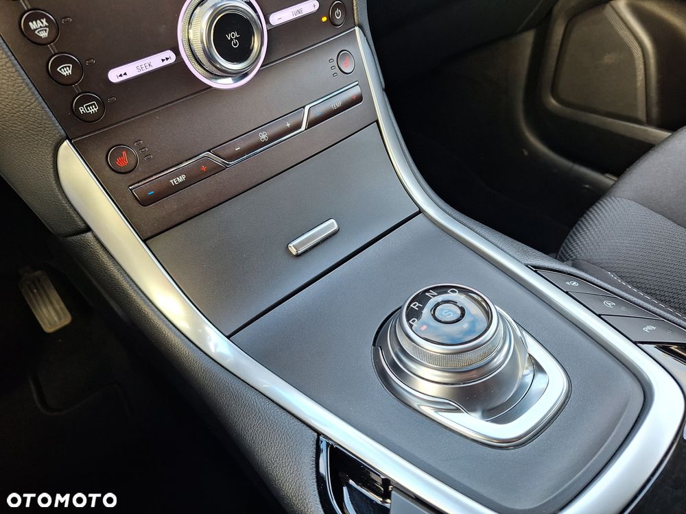 Ford S-Max 2.0 EcoBlue Titanium - 32