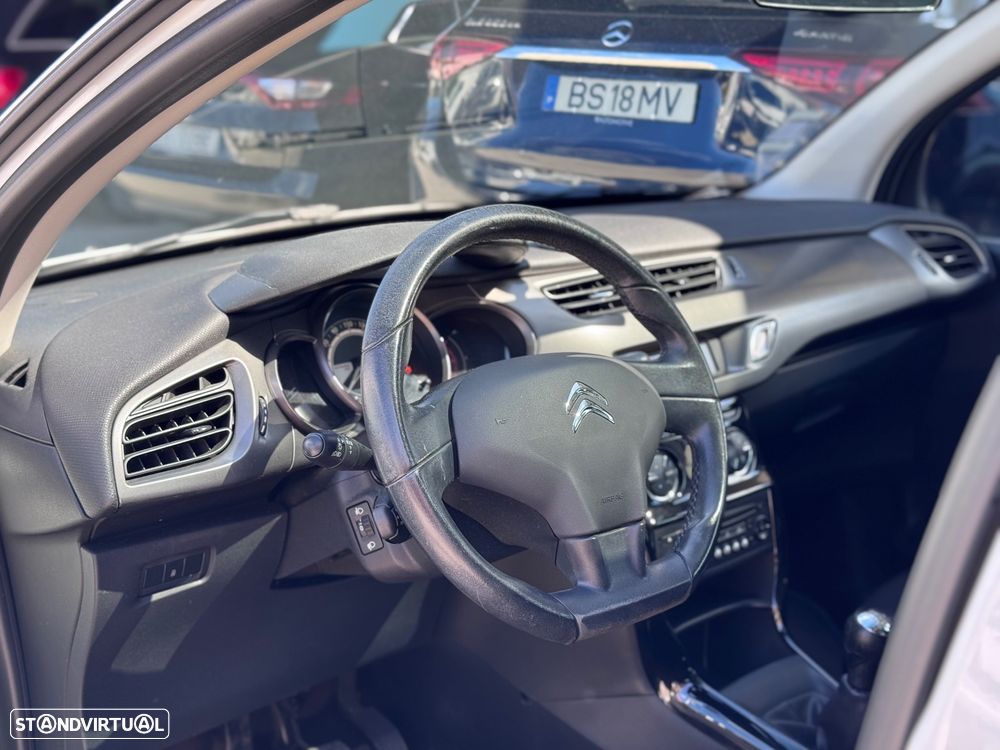 Citroën C3 1.2 PureTech Collection - 4