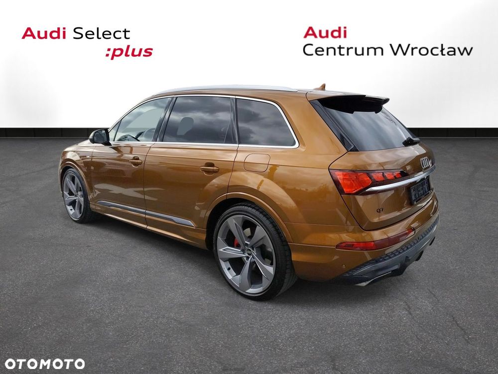 Audi Q7 - 7