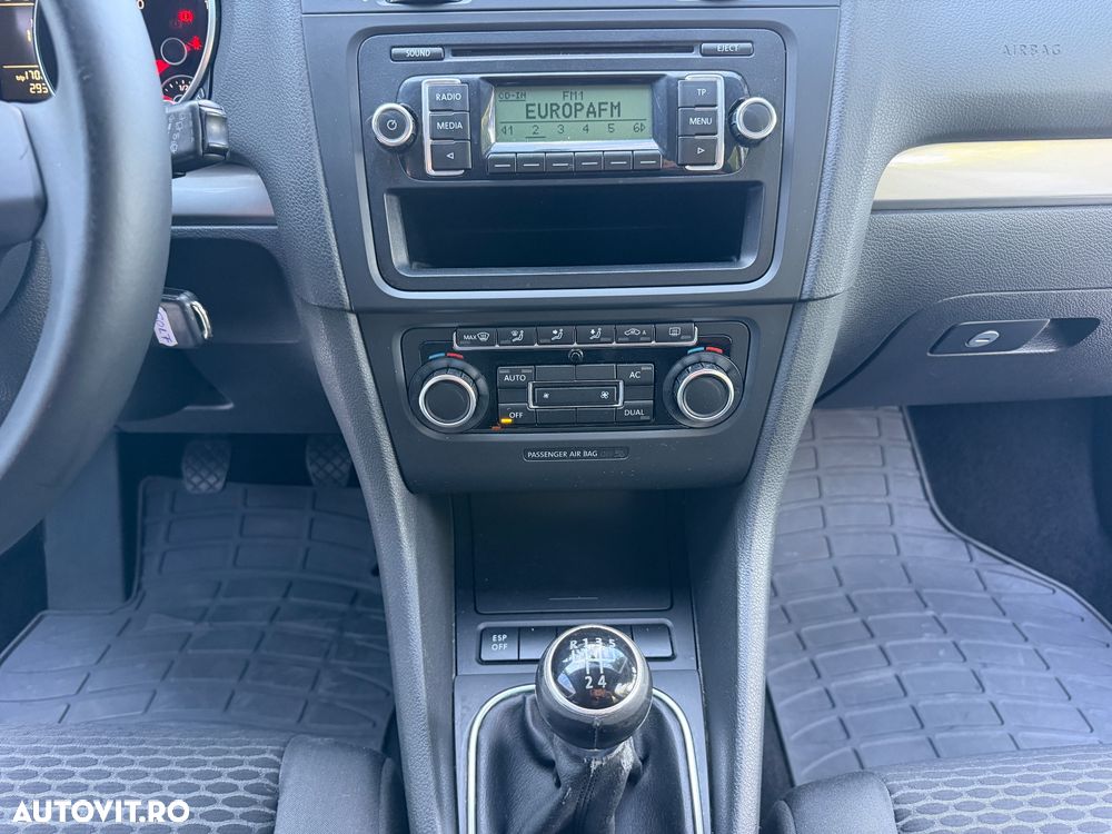 Volkswagen Golf 2.0 TDI Highline - 20