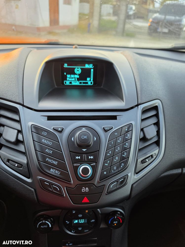 Ford Fiesta 1.0 Trend - 11