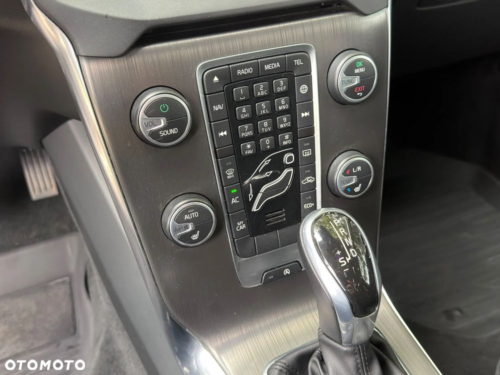 Volvo V40 - 17