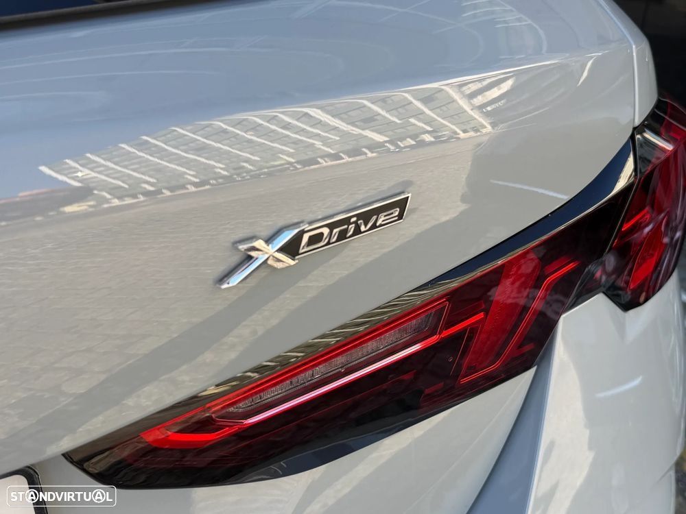 BMW 116 Pack Desportivo M - 13
