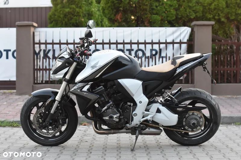 Honda CB - 21