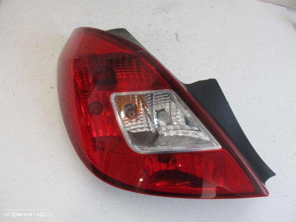 Farol Farolim Opel Corsa D 5 portas Esquerdo - 1
