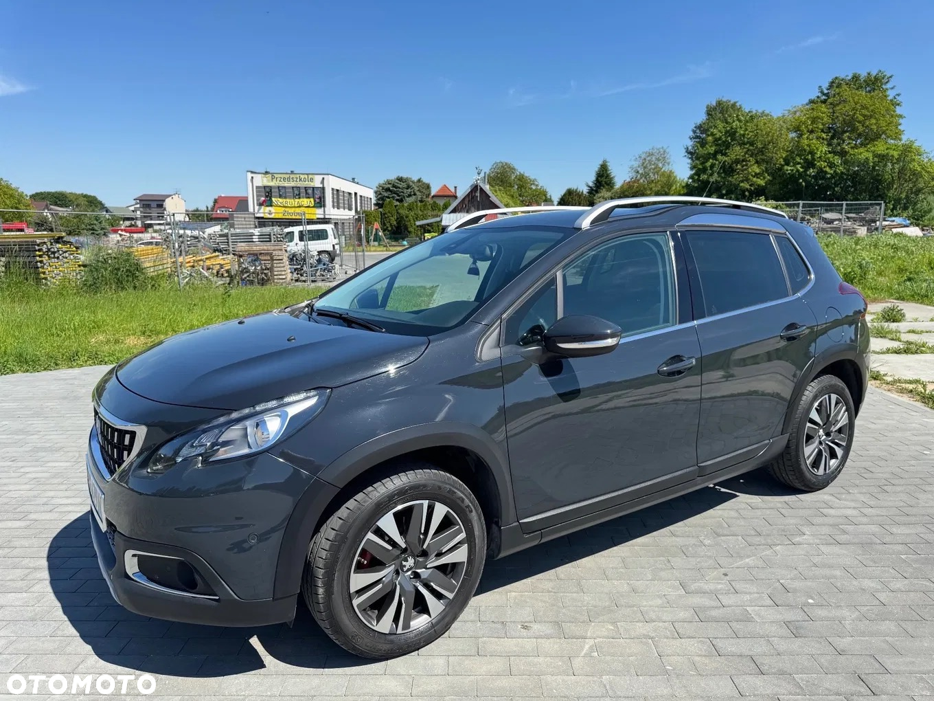 Peugeot 2008 1.2 Pure Tech Active S&S - 17