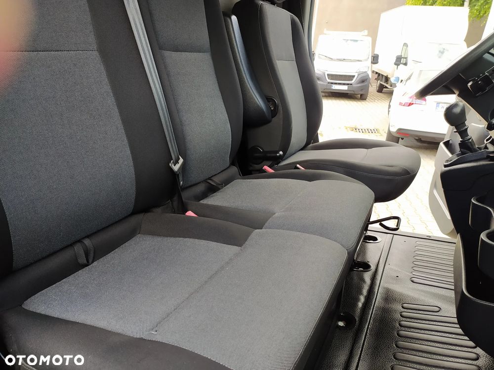 Renault MASTER 2019 GWARANCJA MECHANICZNA 1 - ROK ZABUDOWA REGAŁY WARSZTAT F - VAT 23% - 15