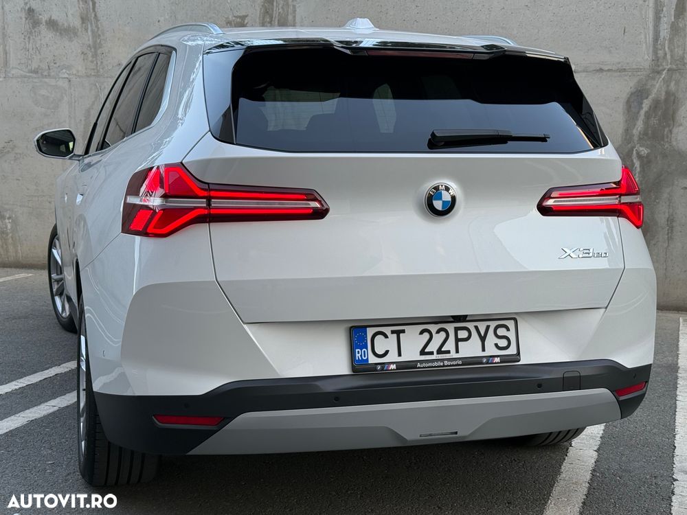 BMW X3 xDrive20i AT - 30