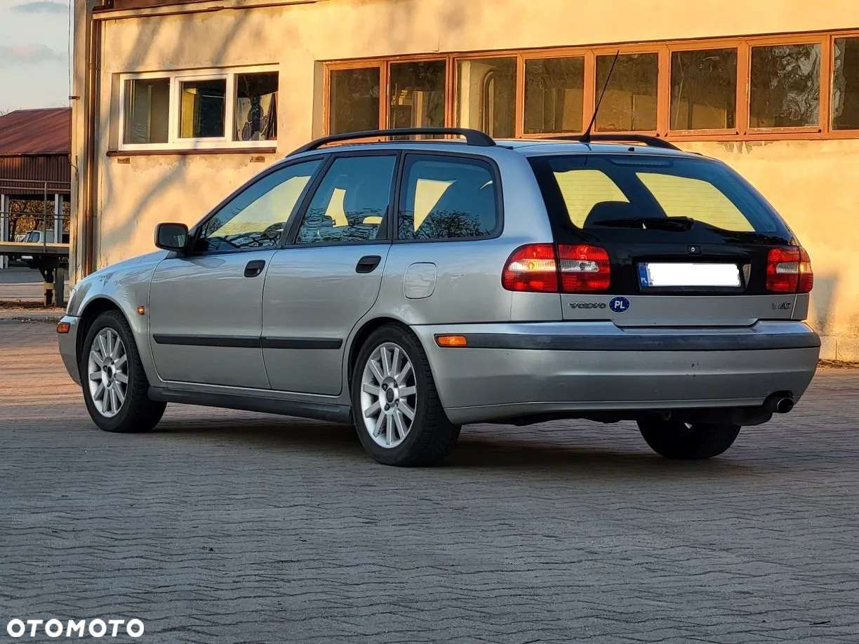 Volvo V40 1.8 X look - 2