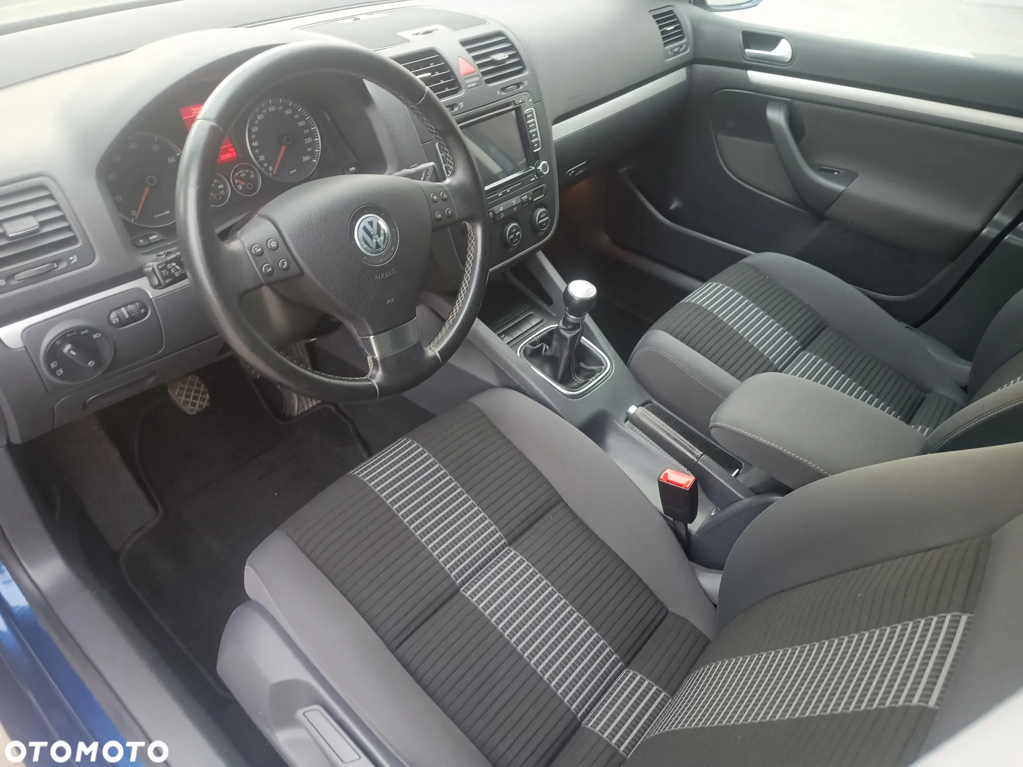 Volkswagen Golf 1.6 United - 18