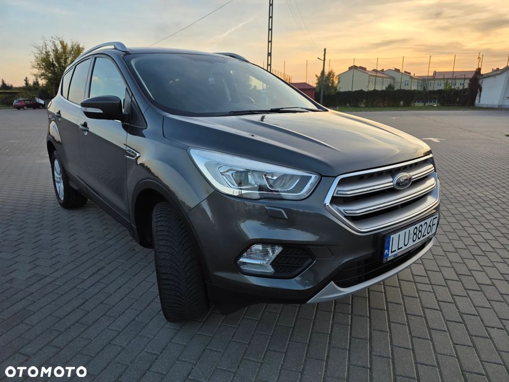 Ford Kuga 1.5 EcoBoost 2x4 Titanium - 15