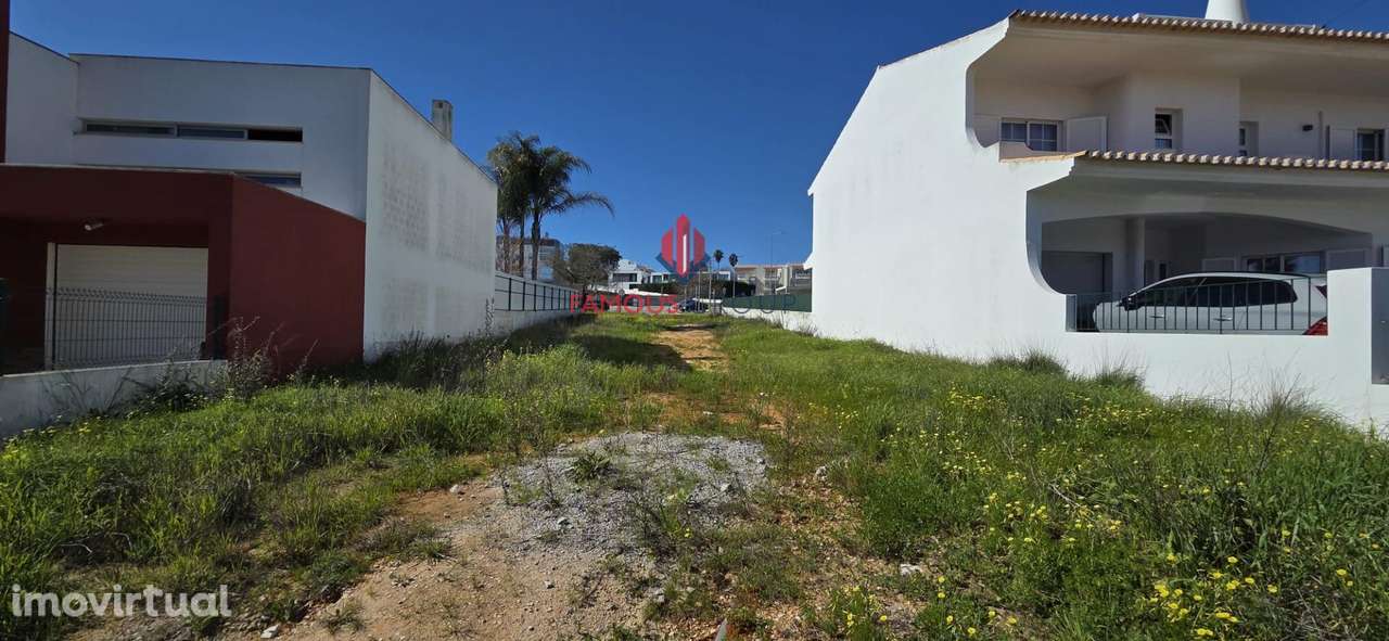 Terreno Urbano com projeto Aprovado Moradia T3+1 com piscina, Bela... - Grande imagem: 4/13