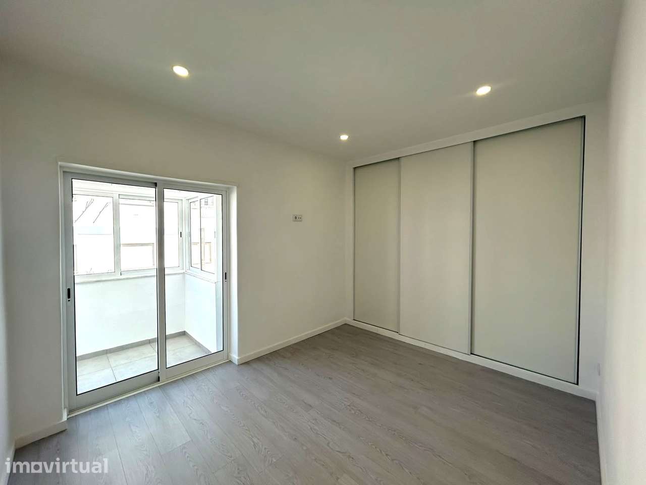 Apartamento Totalmente Remodelado- Paivas - Grande imagem: 4/33