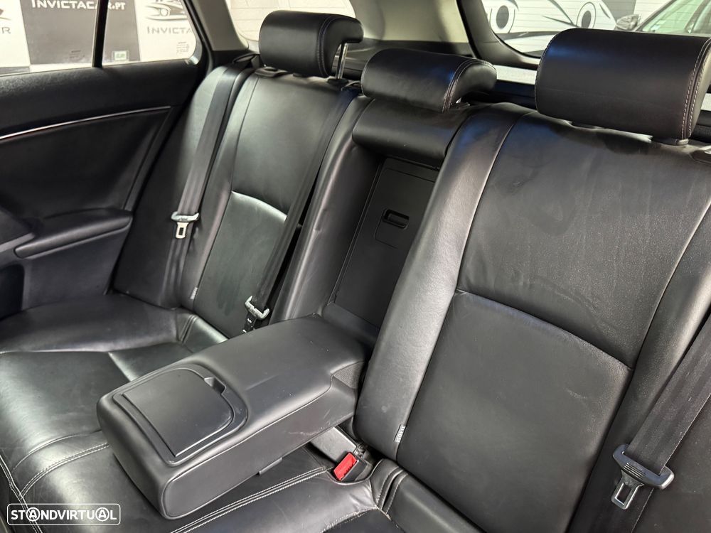 Toyota Avensis SW 2.0 D-4D Exclusive +Pele+GPS - 43