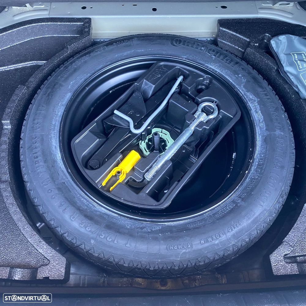 Peugeot 308 1.6 BlueHDi Allure J17 - 50