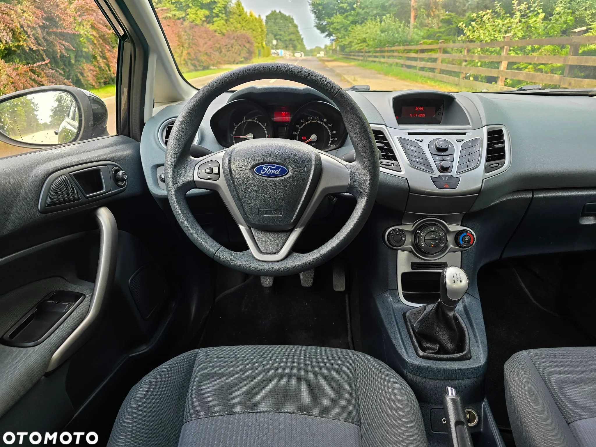 Ford Fiesta 1.25 Champions Edition - 5