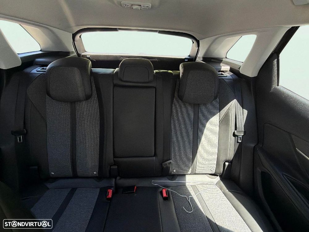 Peugeot 3008 - 17