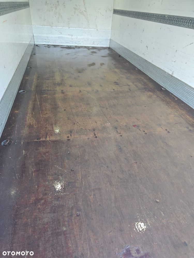 Renault D12 240 - 15