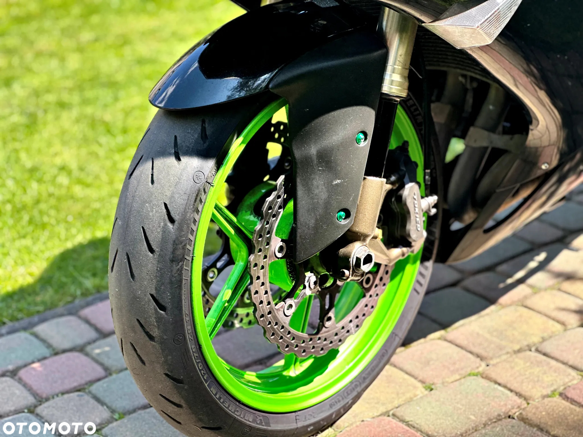 Kawasaki Ninja - 26