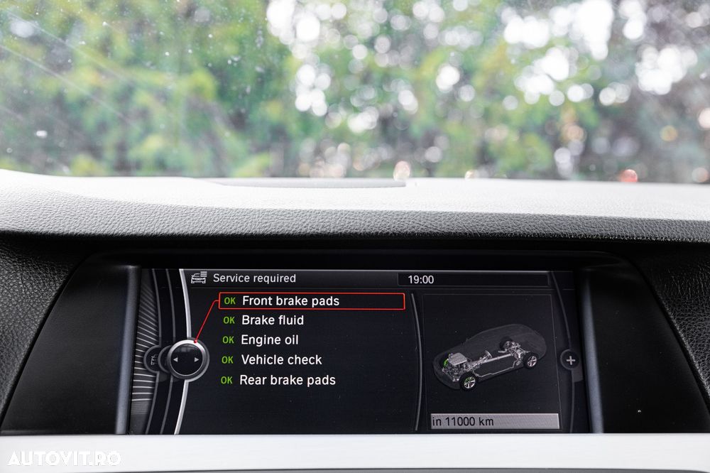 BMW Seria 5 525d xDrive Aut. - 29