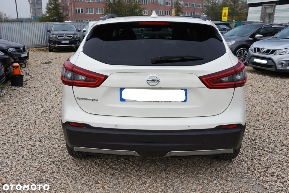 Nissan Qashqai 1.2 DIG-T Xtronic TEKNA - 5