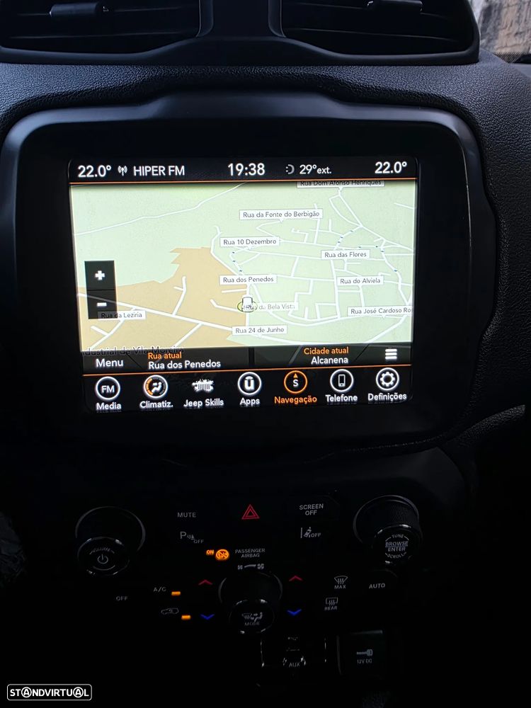 Jeep Renegade 1.0 T Limited - 24