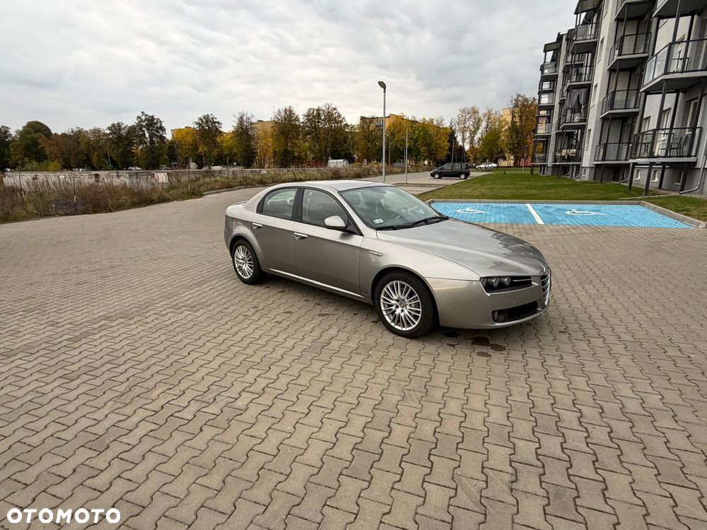 Alfa Romeo 159