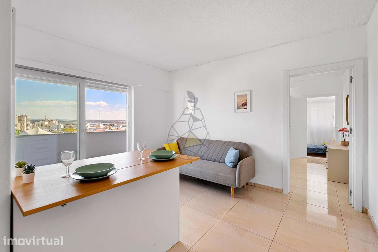 Apartamento Renovado T1 no Centro de Portimão - Grande imagem: 3/38