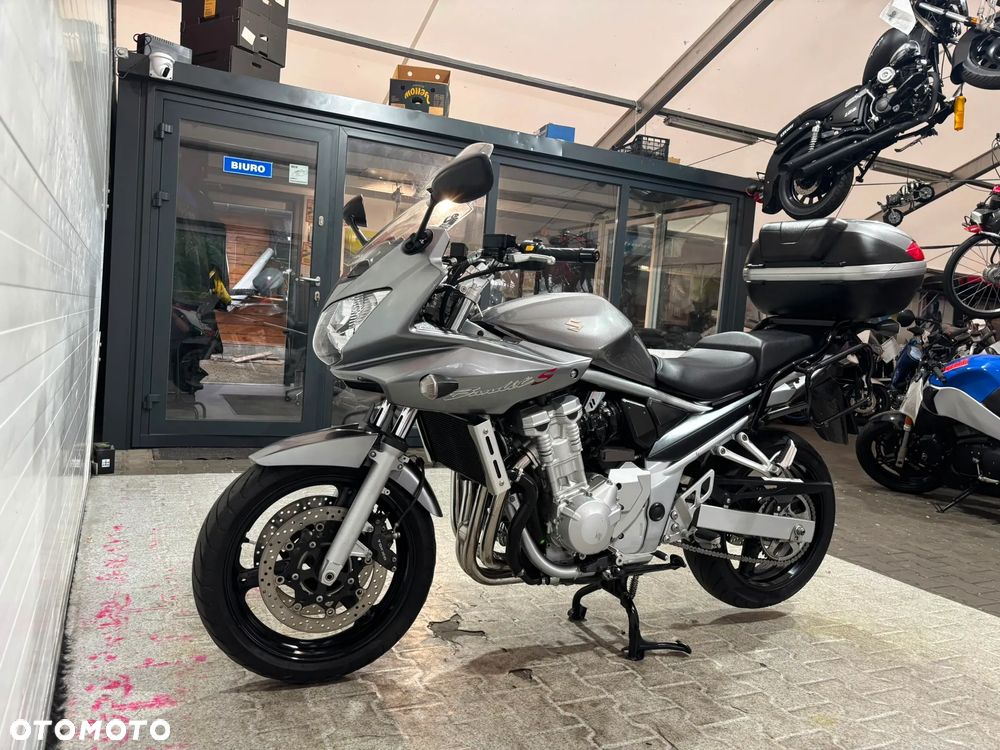 Suzuki Bandit - 12