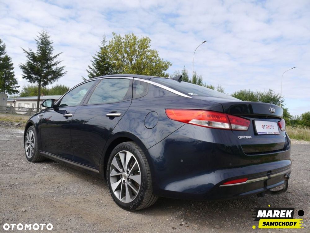 Kia Optima - 7