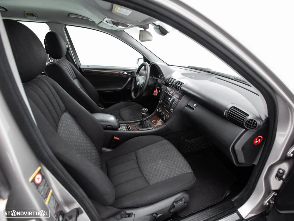 Mercedes-Benz C 220 - 8