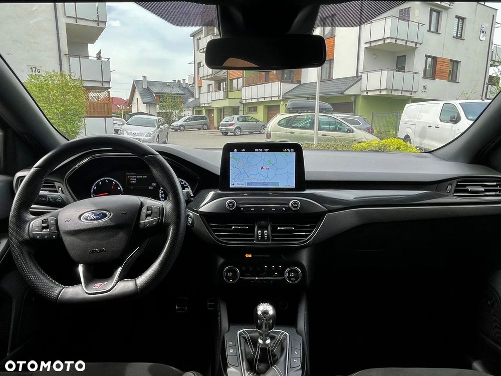 Ford Focus 2.3 EcoBoost ST - 13
