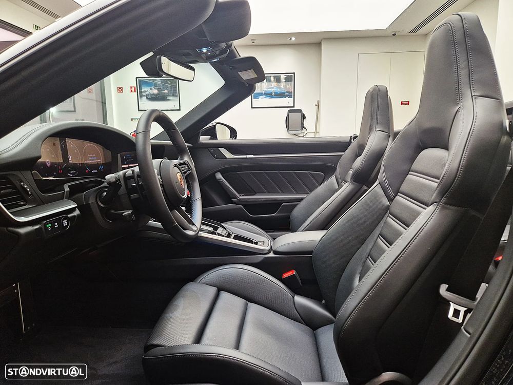 Porsche 911 (992) Carrera GTS - 22