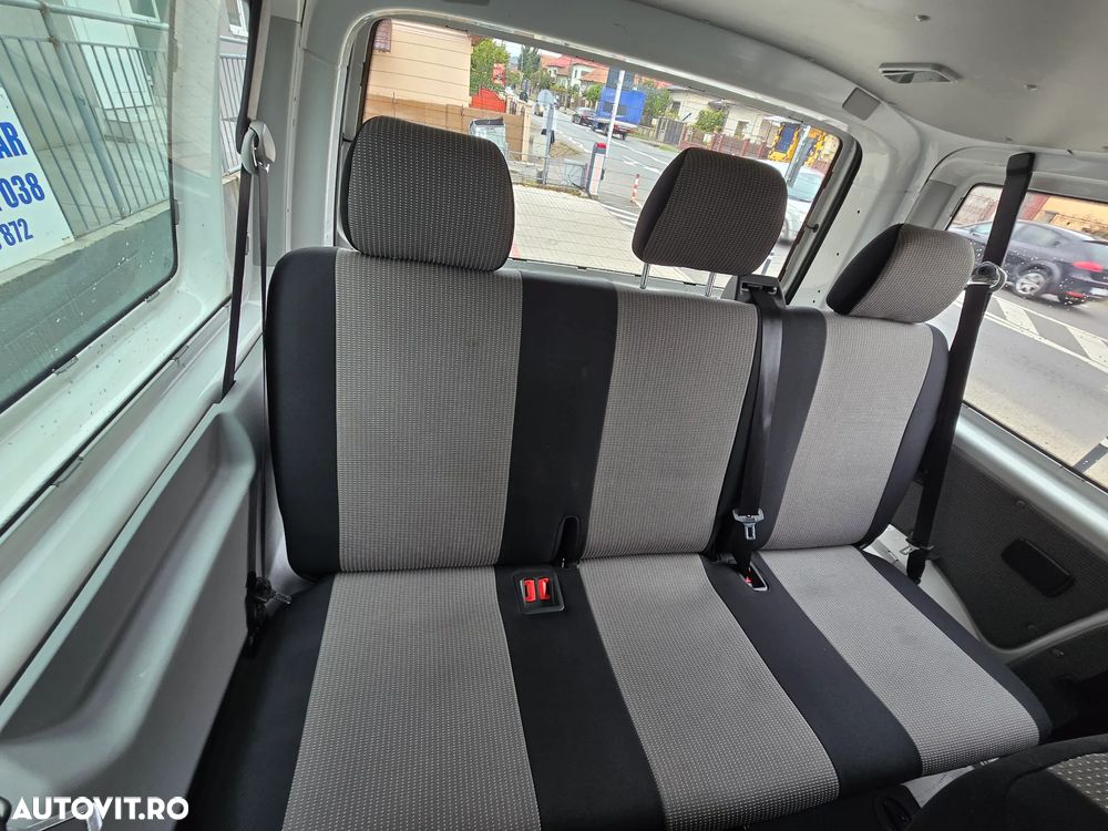 Volkswagen Transporter - 12