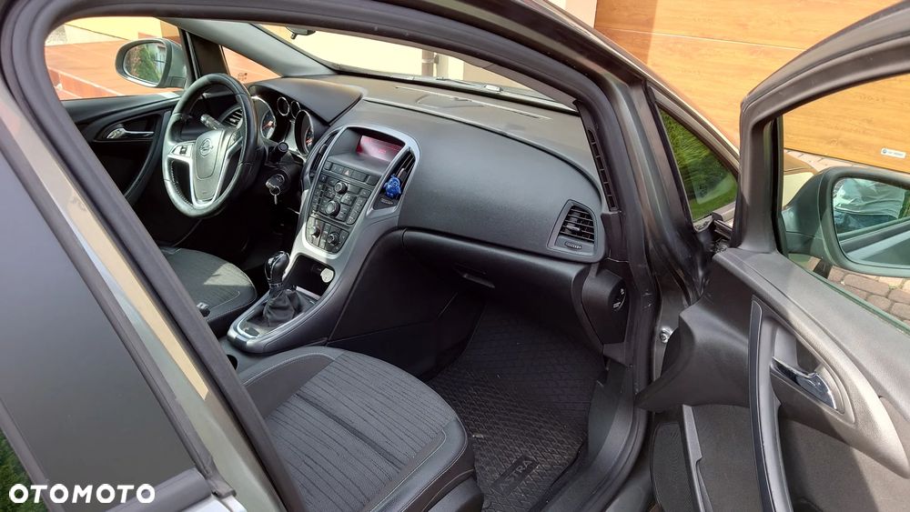Opel Astra 1.4 T Active EU6 - 7