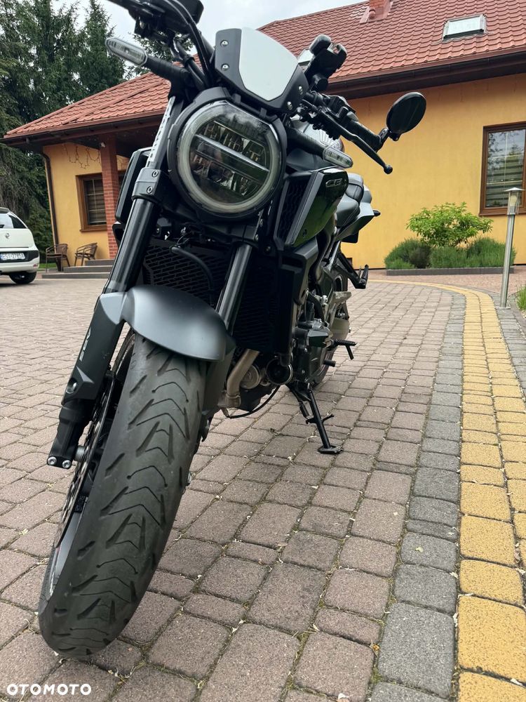 Honda CB - 9