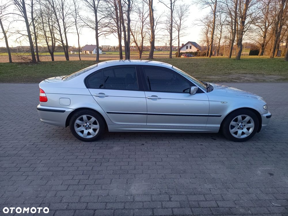 BMW Seria 3 318i Edition Lifestyle - 3