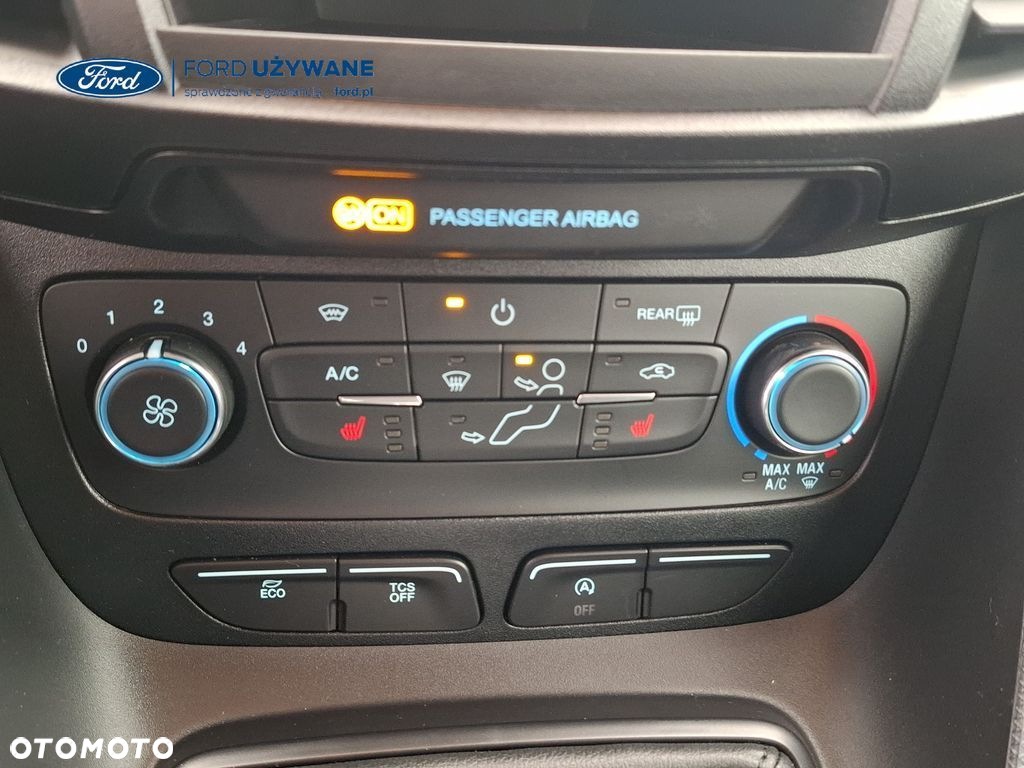 Ford Transit Connect - 23