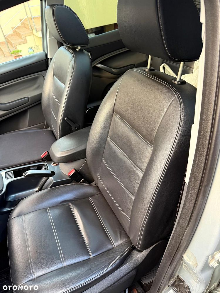 Ford Kuga 2.0 TDCi Titanium FWD - 5