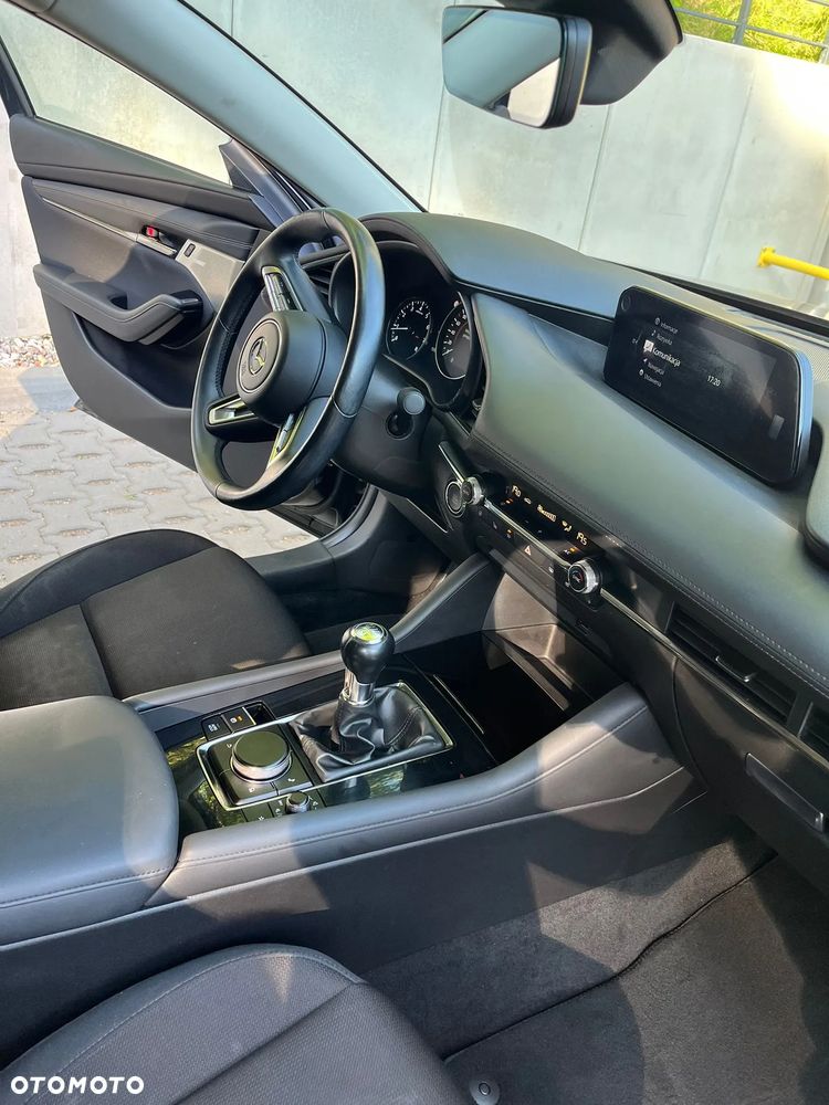 Mazda 3 - 6