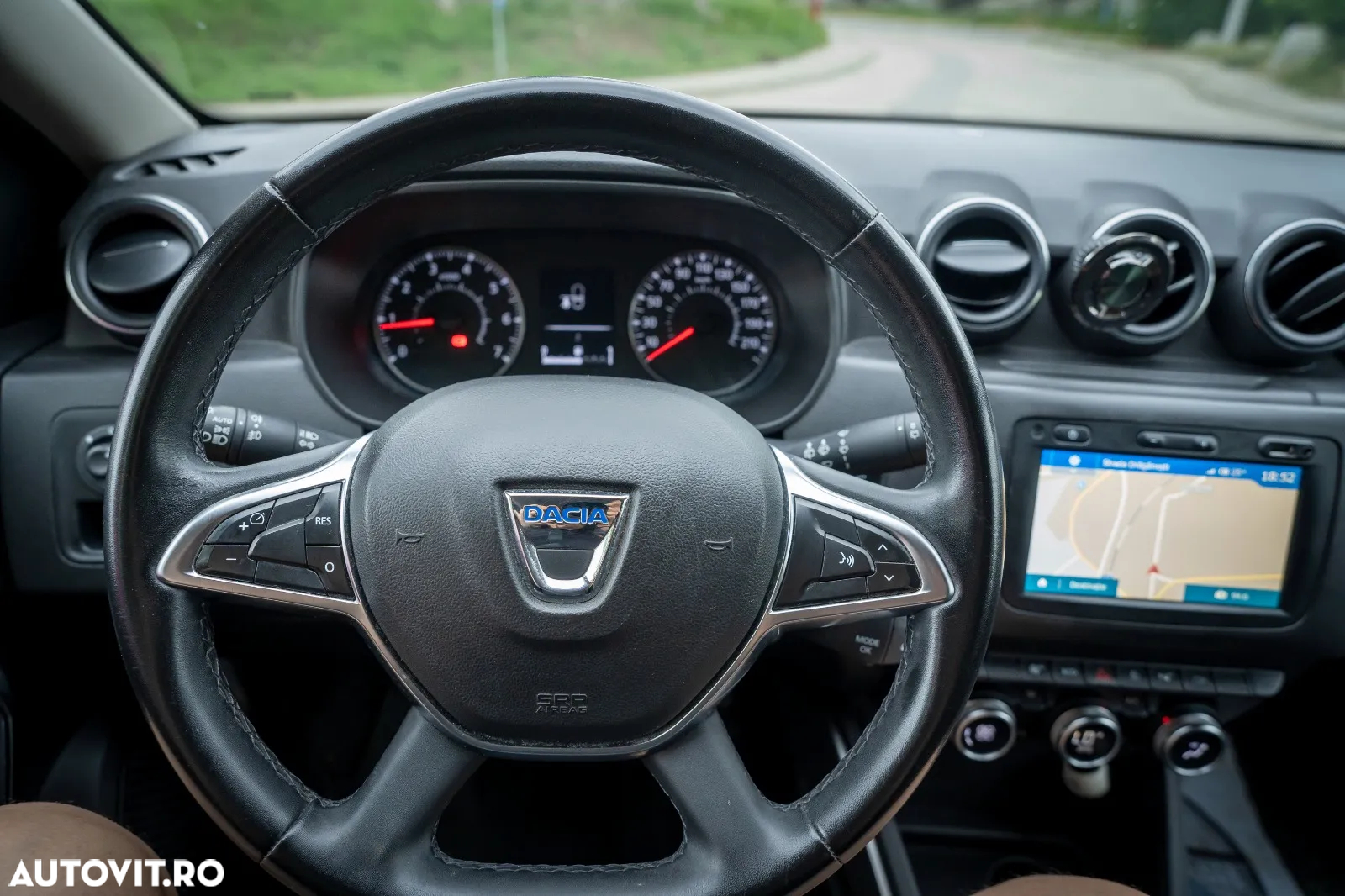 Dacia Duster TCe 150 GPF Prestige jante 17" - 11