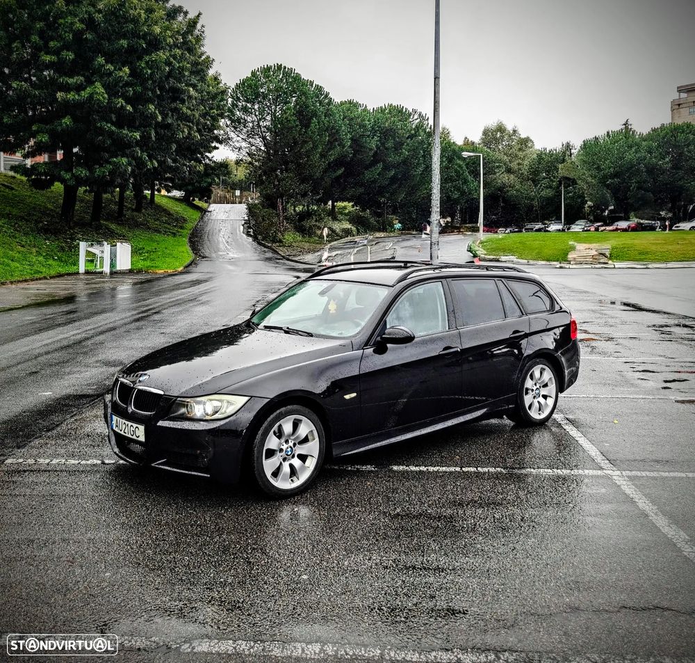 BMW 320 d Touring Navi. Sport Auto - 29