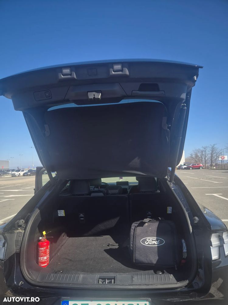 Ford Mustang Mach-E AWD Standard Range 198 kW Premium - 9