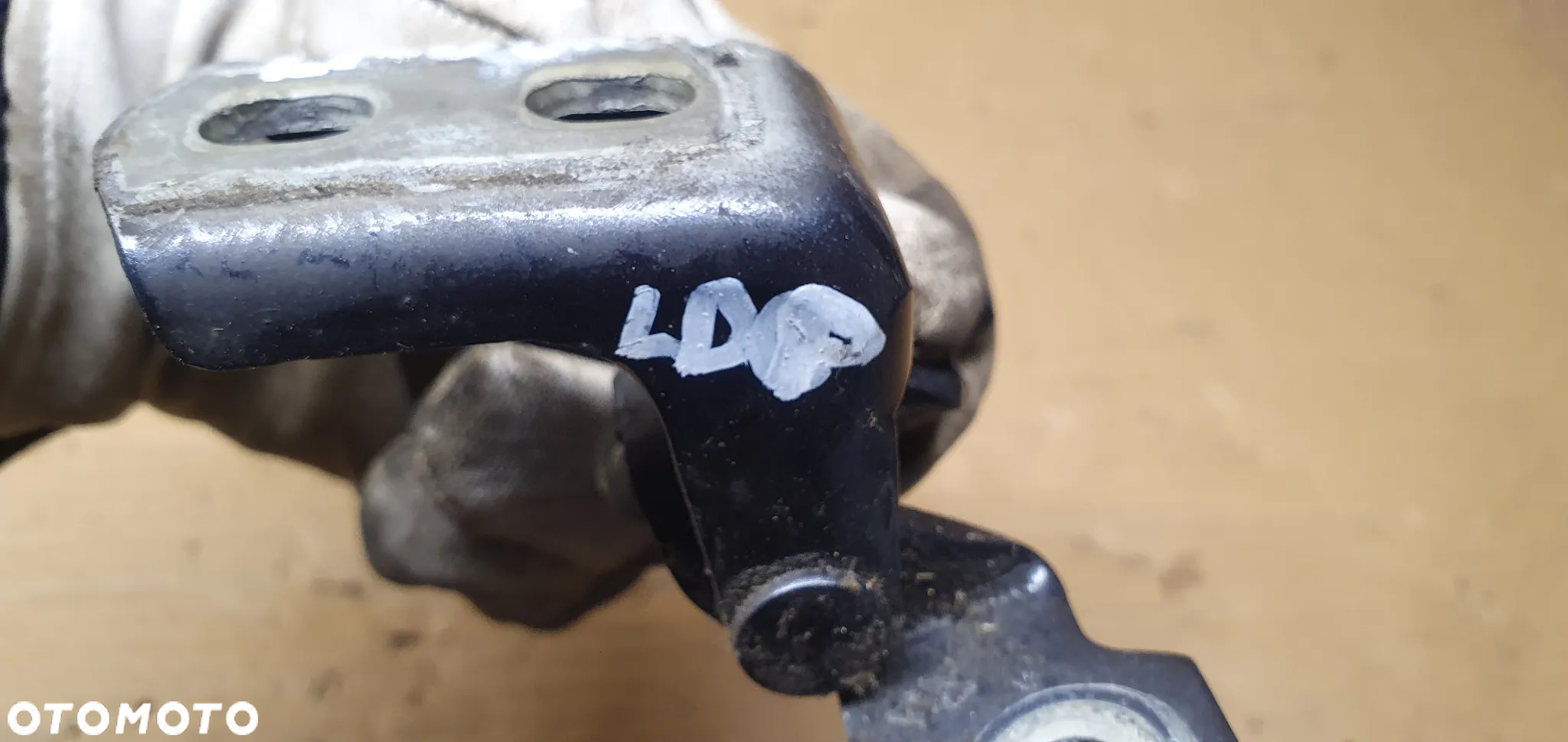 Zawias zawiasy drzwi lewy przód para Renault Laguna III - 10