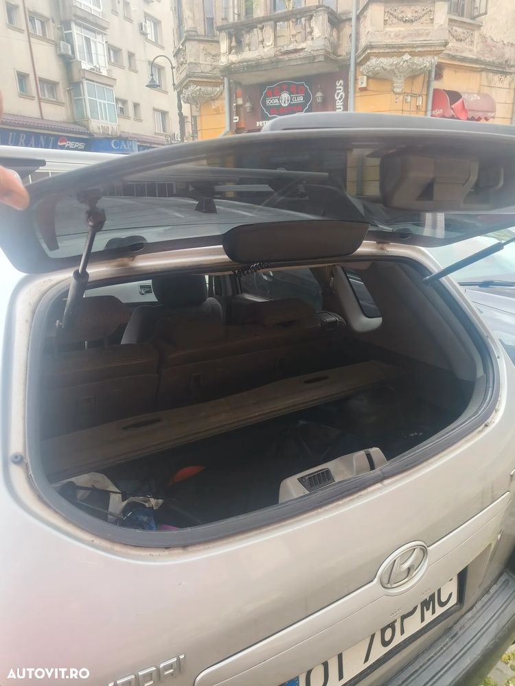 Hyundai Tucson 2.0 DOHC 2WD - 6
