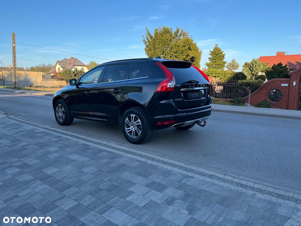 Volvo XC 60 D4 Momentum - 6