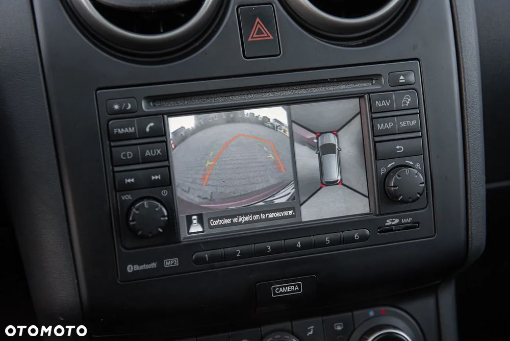 Nissan Qashqai+2 - 21